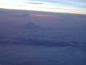 雲上の富士山