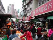 油麻地の路上市